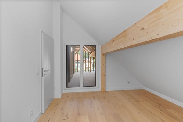 Élégance d'antan et confort moderne pour ce 1.5 pièces dans un bâtiment classé 8