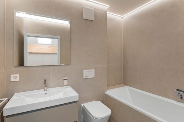 Élégance d'antan et confort moderne pour ce 1.5 pièces dans un bâtiment classé 7