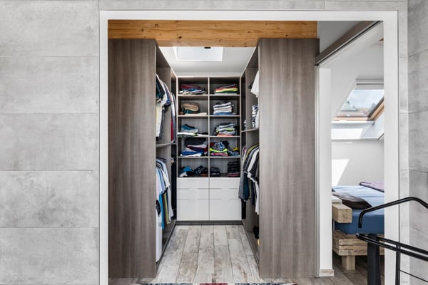 EN EXCLUSIVITE: Un bijoux de 230 m2 situé à 15 minutes d'Epalinges liant luxe, calme et espace. 4