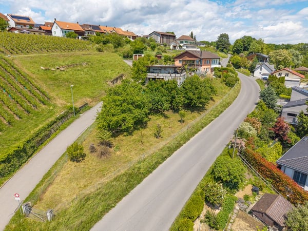 Magnifique terrain avec vue sur le lac de Morat et la possibilité de construire appartement ou maison 4