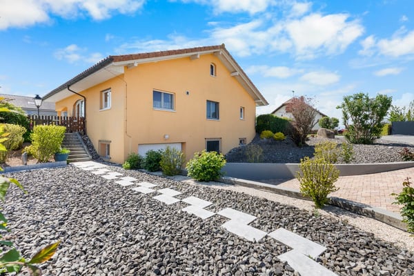 Exlusivité - Maison familiale avec grand terrain,lumière exceptionnelle et un porentiel d'agrandissement. 7