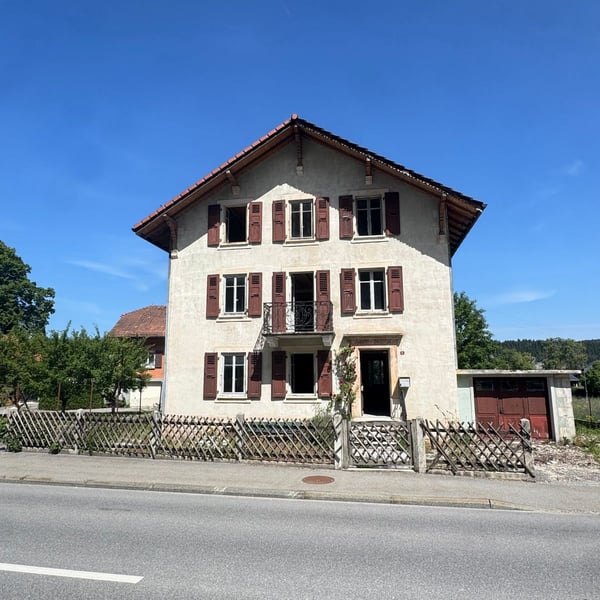 Maison à rénover avec la possibilité de créer des appartements 2