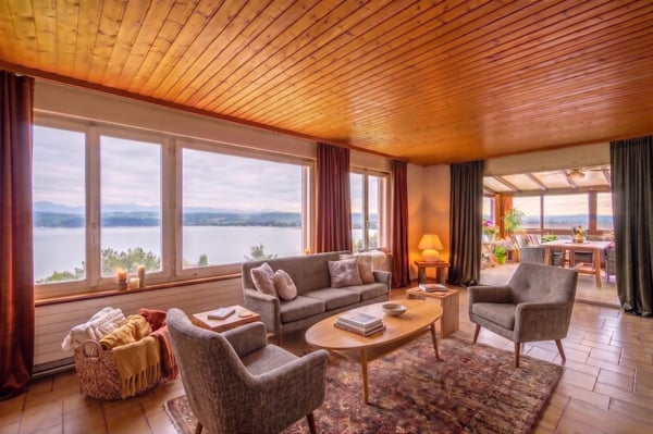 Maison avec vue sur le lac de Morat et la possibilité de construire appartement ou maison en plus de l' existant 3