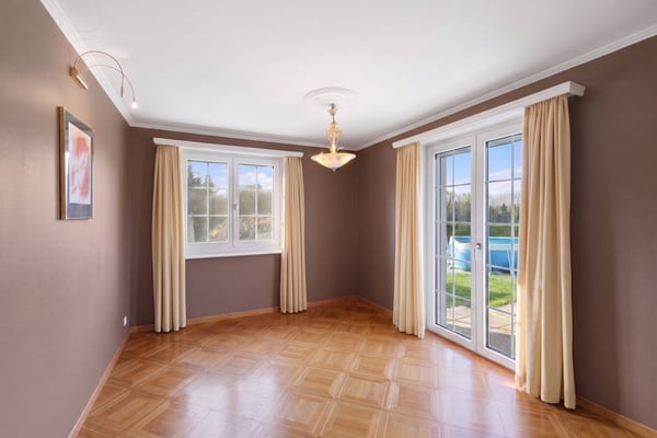 Splendide villa en bordure de zone agricole avec débouchée sur le lac 8