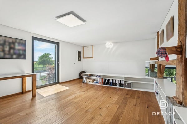 Ferme rénovée avec installations équestres et revenu énergétique à 5 min de Lucens 11