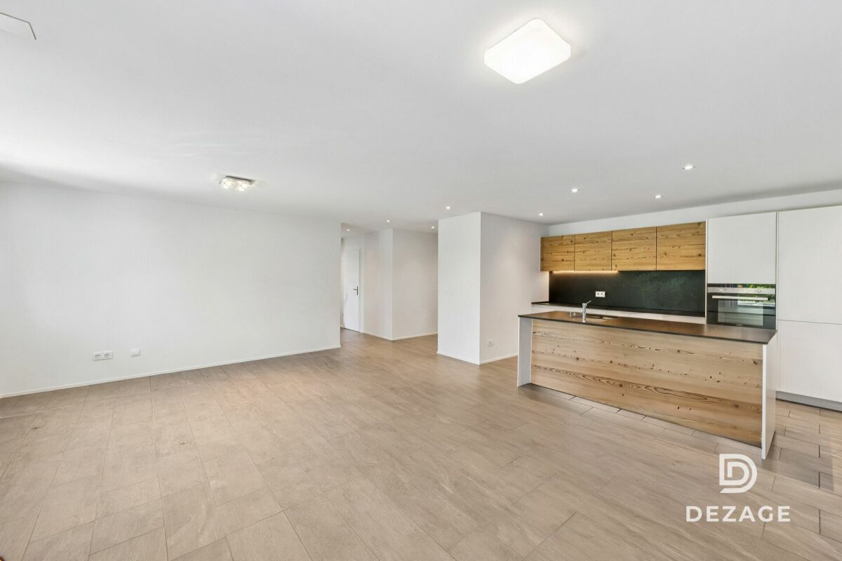 Appartement de 3,5 pièces en rez-de-jardin, idéalement situé à 5 minutes de Bulle.