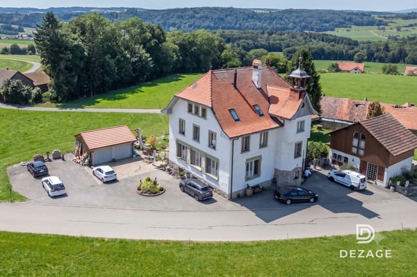 Ancienne école de 1904 entièrement rénovée - 3 appartements et annexe, à la campagne, à 35min de Lausanne 14