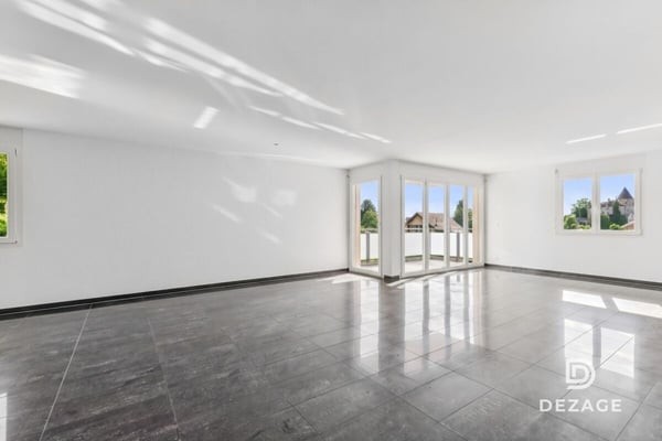 Grand appartement familial avec balcon couvert et vue sur le château d'Oron ! 3