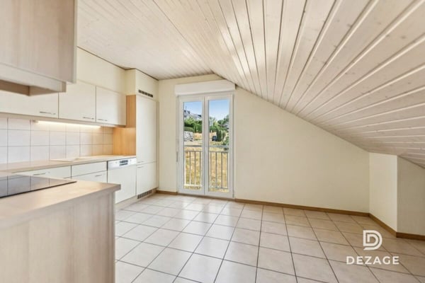 Vaste attique baigné de lumière aux portes de Lausanne avec vue panoramique sur le Lac 5