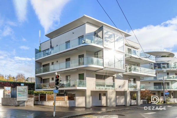 Magnifique attique-duplex de 165 m² avec terrasse entre Lausanne et Pully, proche de toutes les commodités 1