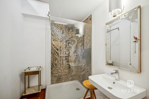 Somptueuse maison de maître rénovée avec soin, avec jardin de ville et au calme absolu 11