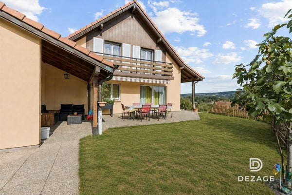 Charmante villa familiale avec vue lac à Grandson 10