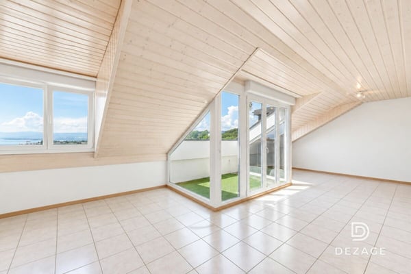 Vaste attique lumineux avec vue panoramique sur le Lac aux portes de Pully et Lausanne ! 1