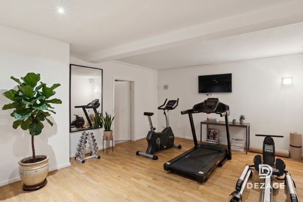 Magnifique duplex esprit maison avec ascenseur direct, jardin et vue imprenable sur le Lac ! 9