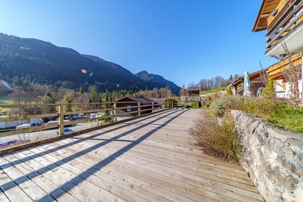Hôtel-restaurant à rénover ou à transformer à 5 minutes des Diablerets 8