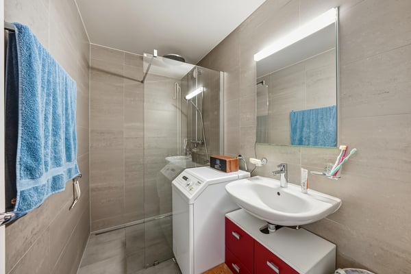 Attique au calme avec vue imprenable sur le lac et les montagnes 10