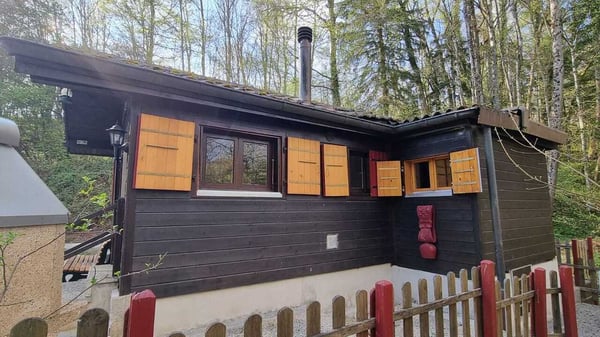 Chalet de week-end au calme à Lausanne 8