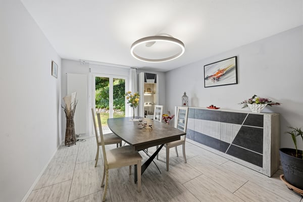 Superbe villa familiale de 5.5 pièces avec grand jardin et vue dégagée 7