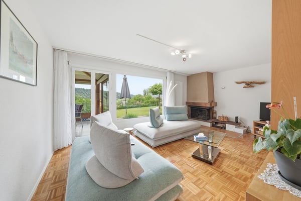 Superbe villa familiale de 5.5 pièces avec grand jardin et vue dégagée 4