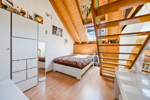 Ravissant appartement de 5,5 pièces en duplex dans une ferme rénovée 12