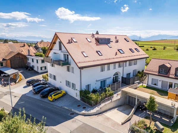 Appartement de charme de 2,5 pièces dans une ferme entièrement rénovée