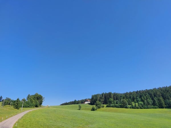 Spacieuse villa individuelle avec superbe vue sur la campagne 3