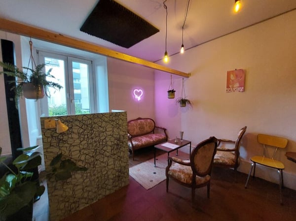 Immeuble de rendement situé dans rue piétonne - 5 appartements et 2 commerces 8