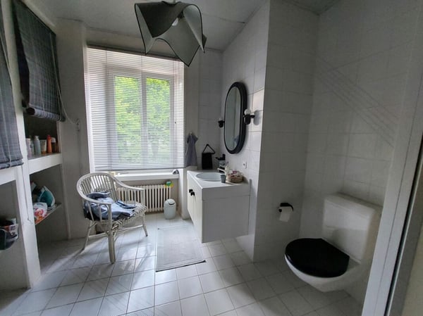 Immeuble de rendement situé dans rue piétonne - 5 appartements et 2 commerces 16