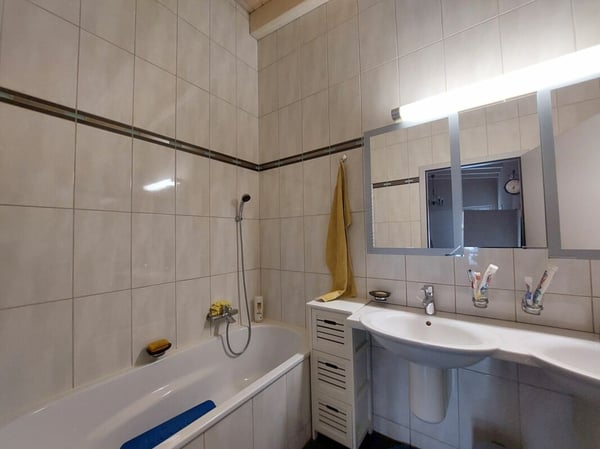 Superbe villa contemporaine dotée d'une vaste baie vitrée 11