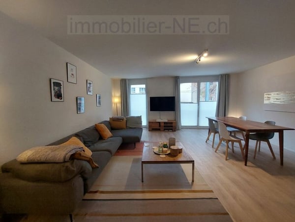 Appartement contemporain de 3,5 pièces avec terrasse et garage 1