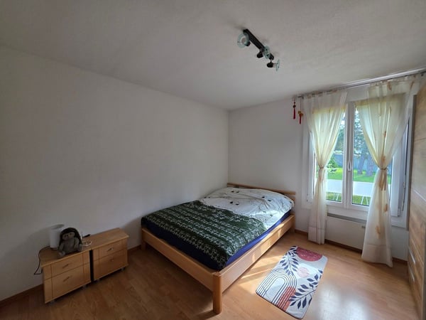 Appartement lumineux de 5,5 pièces avec ascenseur et garage 5