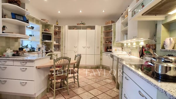 Penthouse sur les hauteurs de Crans-Montana 3