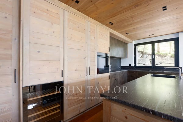 Appartement d'exception avec jardin et vue panoramique à Plans-Mayens 6