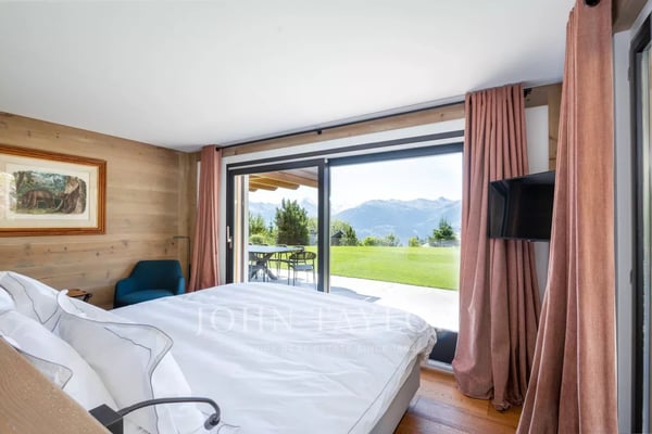 Appartement d'exception avec jardin et vue panoramique à Plans-Mayens 7