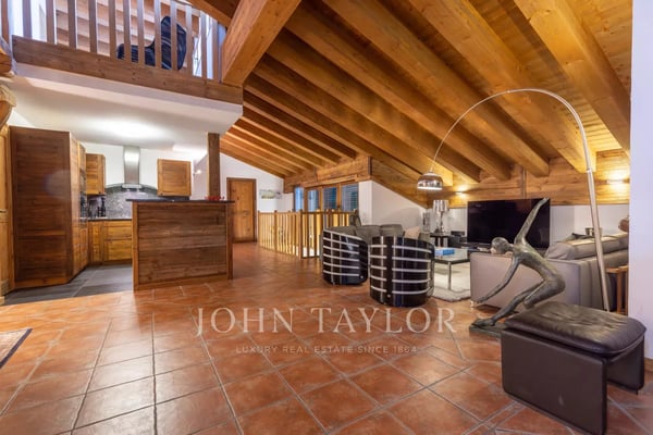 Appartement en triplex à la vue panoramique - Crans-Montana 3