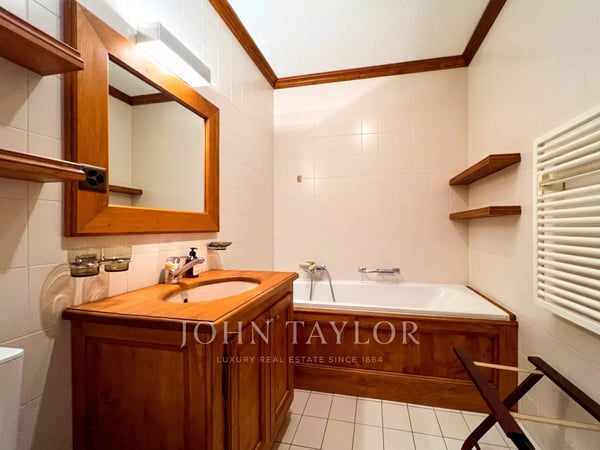 LOCATION HEBDOMADAIRE - Elégant 2.5p appartment à Crans-Montana 3