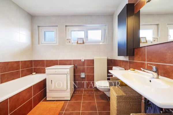 Attique avec bel espace en duplex à Gravelone - Sion 10