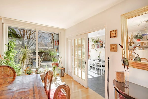 Appartement avec terrasse et beaucoup de cachet 3