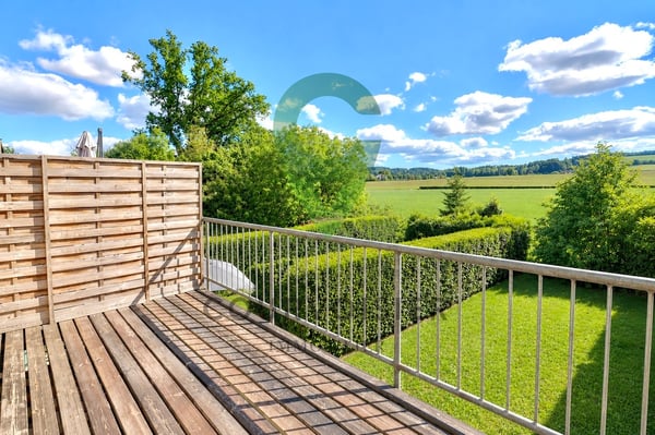 Triplex avec jardin, terrasse et belle vue - disponible de suite 8