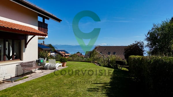 Villa individuelle d'exception face à l'immensité du lac 3