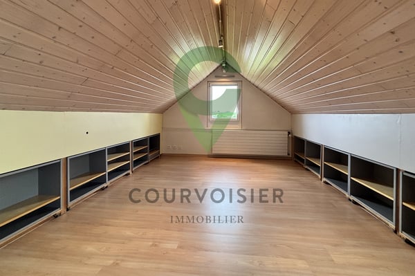 Magnifique Villa Jumelle Rénovée avec Piscine 10
