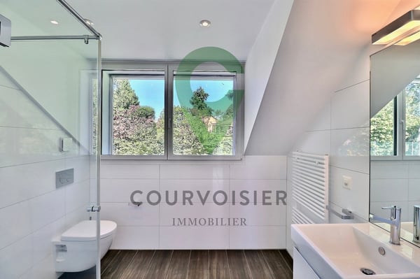 Somptueux attique de standing situé aux portes immédiates de Morges 8