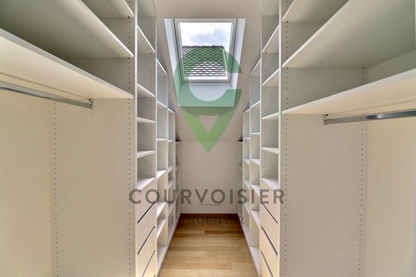 Magnifique duplex avec splendide vue sur le lac et les Alpes 9
