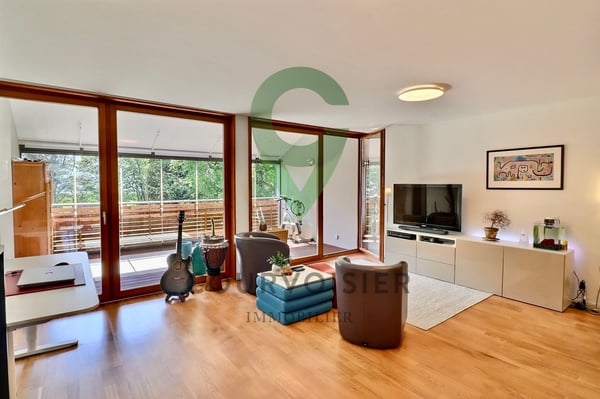 Splendide triplex de 7 pièces avec son espace extérieur privatif 8