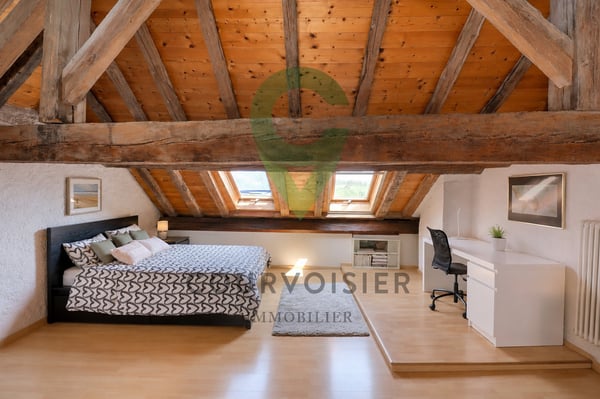 Élégante maison villageoise individuelle de caractère 11