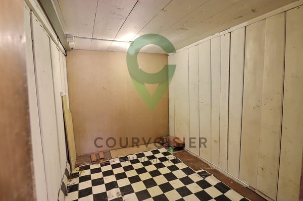 Maison villageoise de 6 pièces à rénover au coeur d'Estavayer-le-lac 13