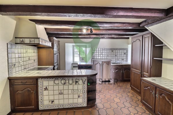 Maison villageoise de 6 pièces à rénover au coeur d'Estavayer-le-lac 7