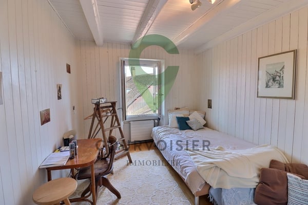 Au coeur de Gilly duplex de 4,5 pièces avec locaux annexes de 52 m2 8