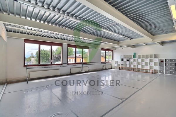 Espace lumineux, modulable et parfait pour un espace de co-working 5