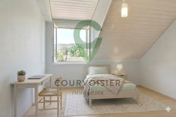 DUPLEX DE 5.5 PIECES DANS PETITE COPROPRIÉTÉ 9